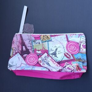 4/$50⭐️Lancôme Paris "I Love You To Paris" travel-themed cosmetic bag